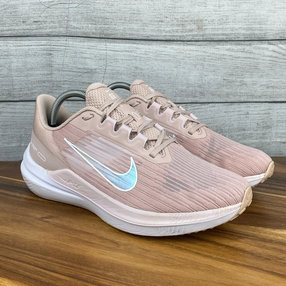 Nike Air Winflo 9 Pink Oxford Running Shoe DD8686-600 Womens Sneaker Size 9.5